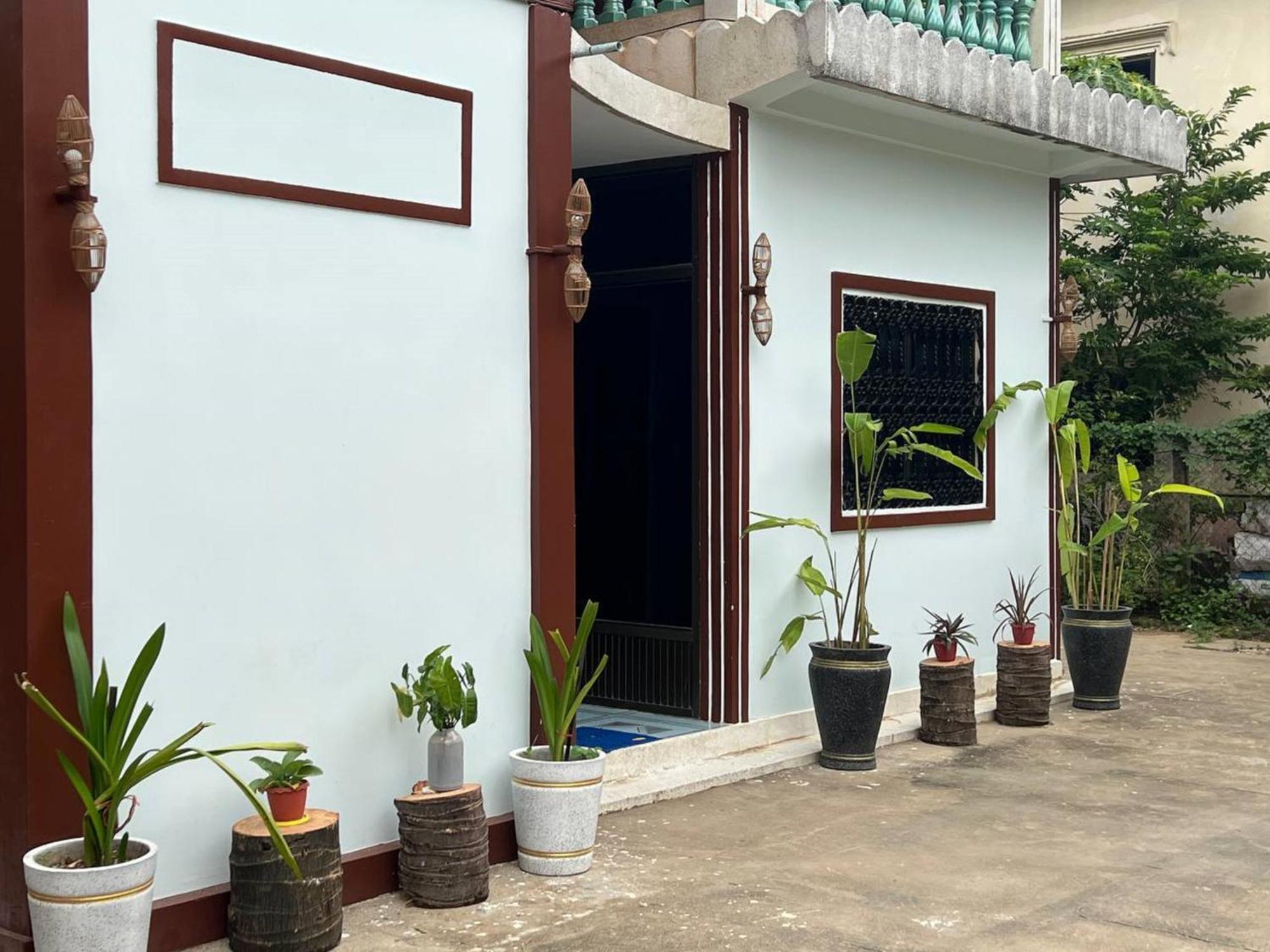 Lotus Blanc Homestay Villa Battambang Exterior foto