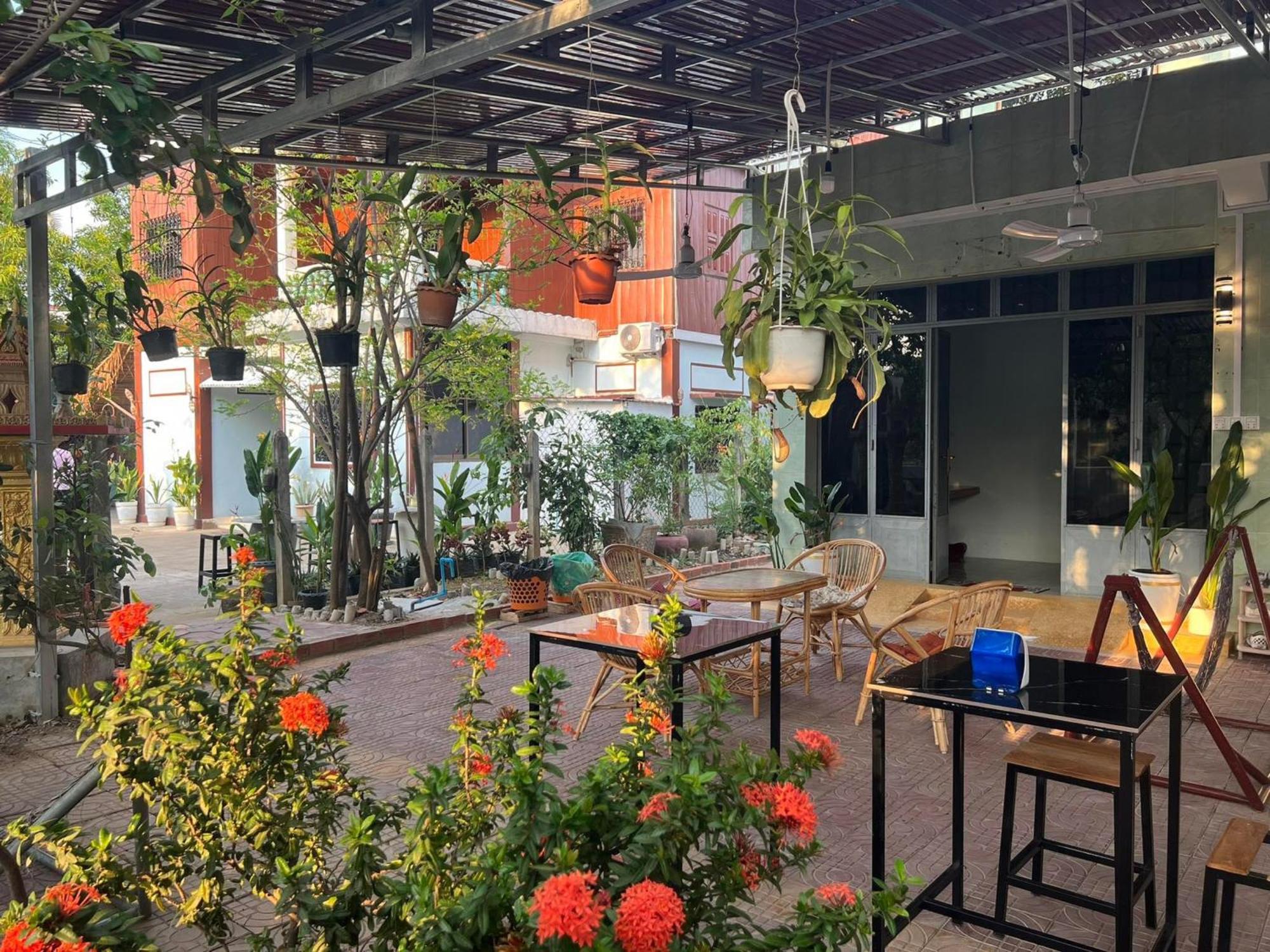 Lotus Blanc Homestay Villa Battambang Exterior foto