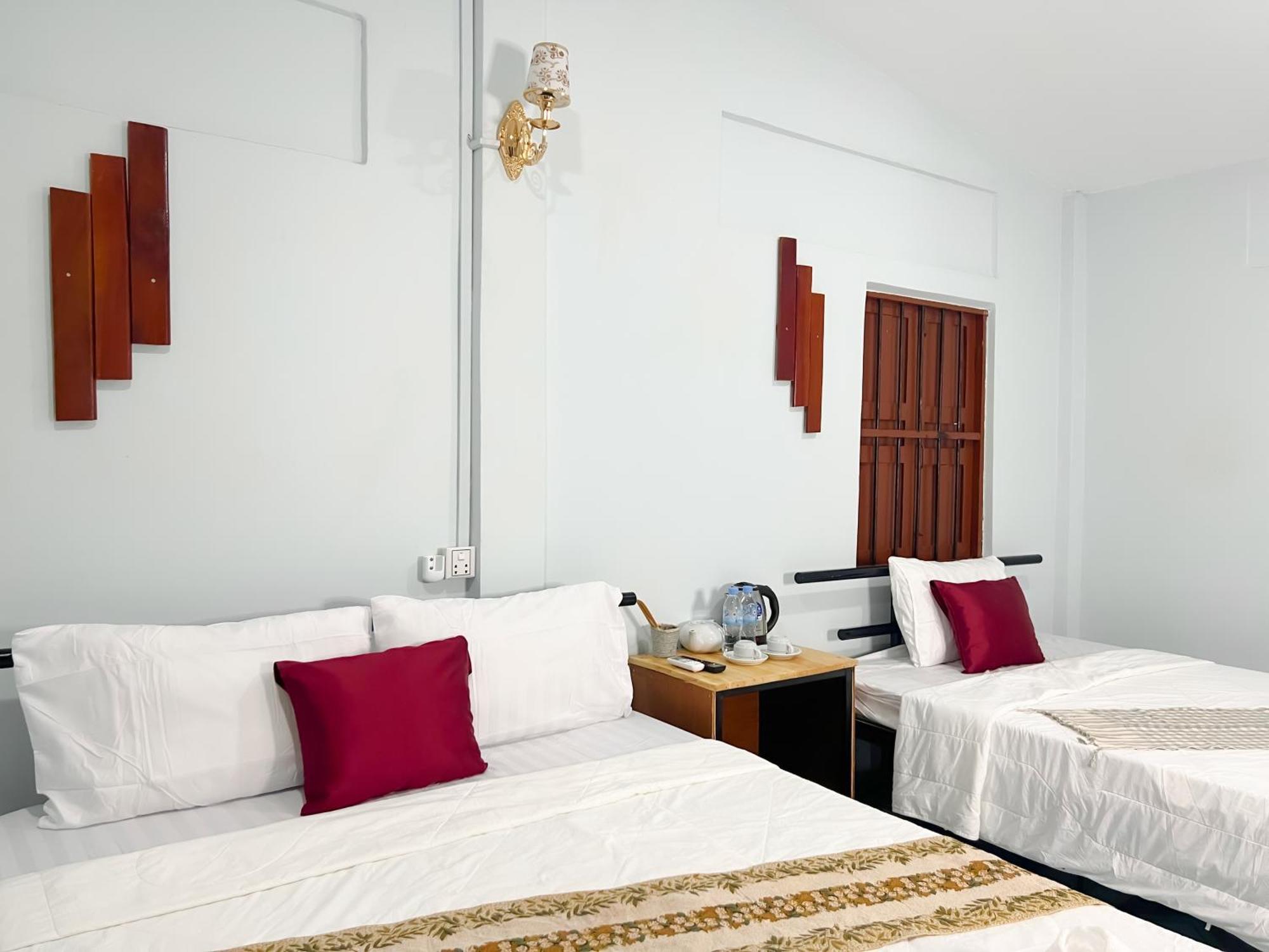 Lotus Blanc Homestay Villa Battambang Exterior foto