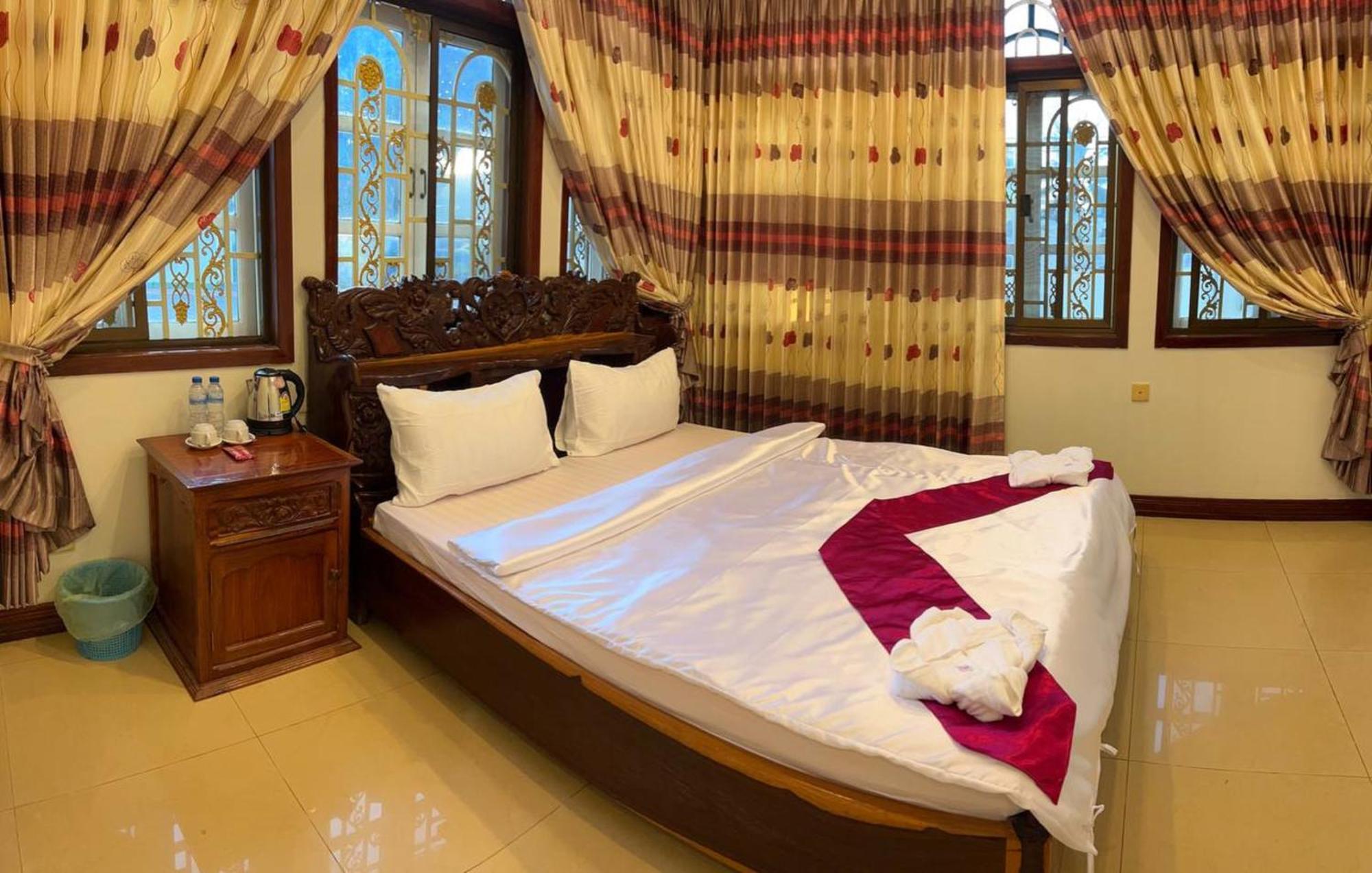 Lotus Blanc Homestay Villa Battambang Exterior foto