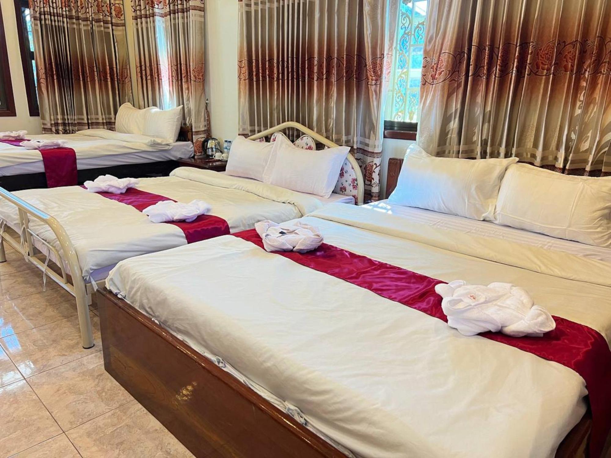 Lotus Blanc Homestay Villa Battambang Exterior foto