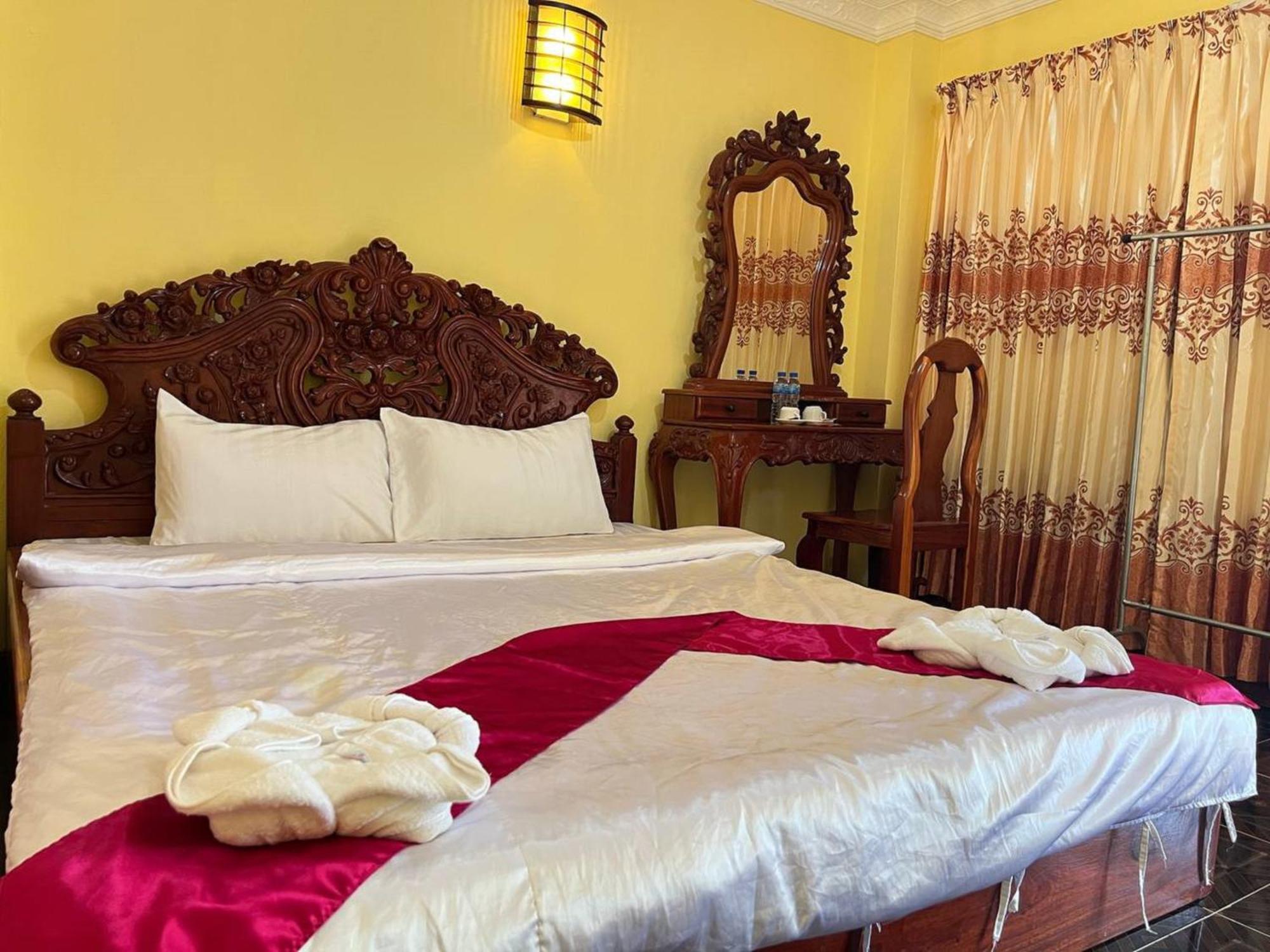 Lotus Blanc Homestay Villa Battambang Exterior foto